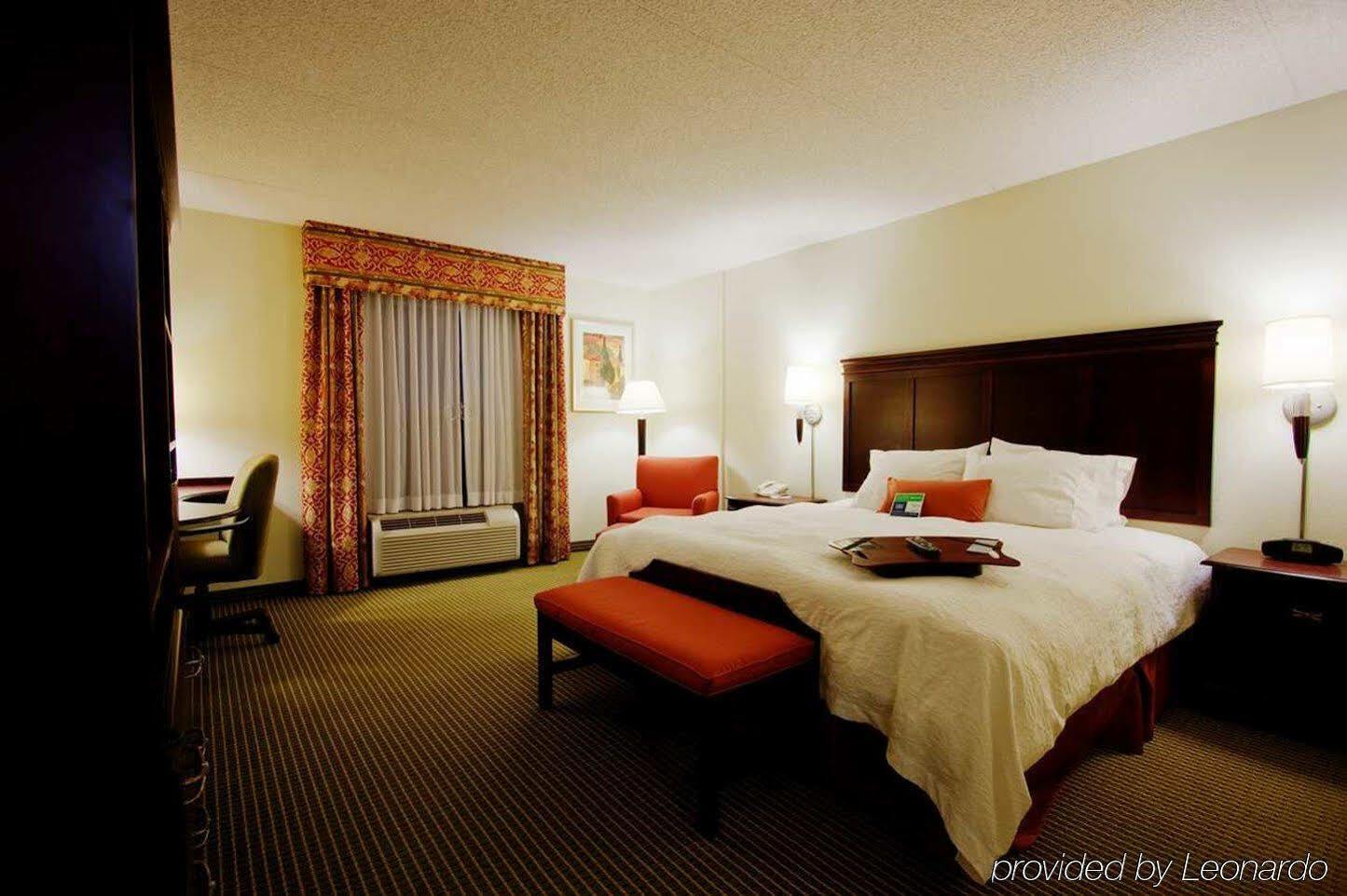 Hampton Inn Fayetteville Extérieur photo
